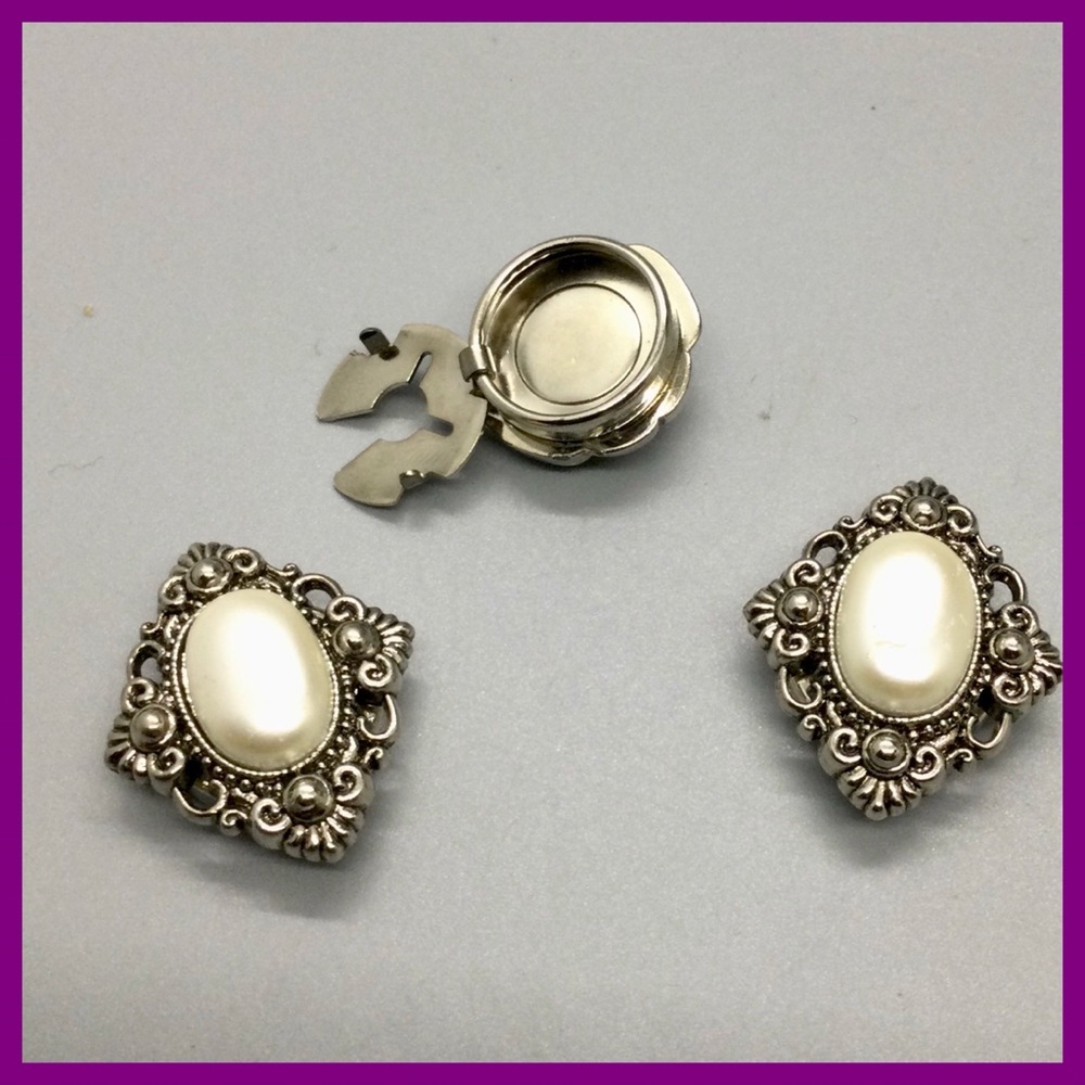 3 Button Covers - Picture 3 of 3
